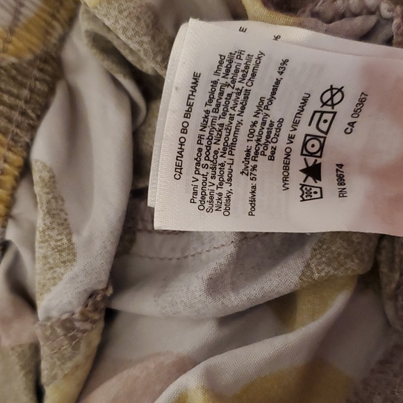 Mountain Hard Wear Coveland Women's Short - Picture 9 of 15